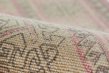 Momeni Anatolia  Pink  Traditional