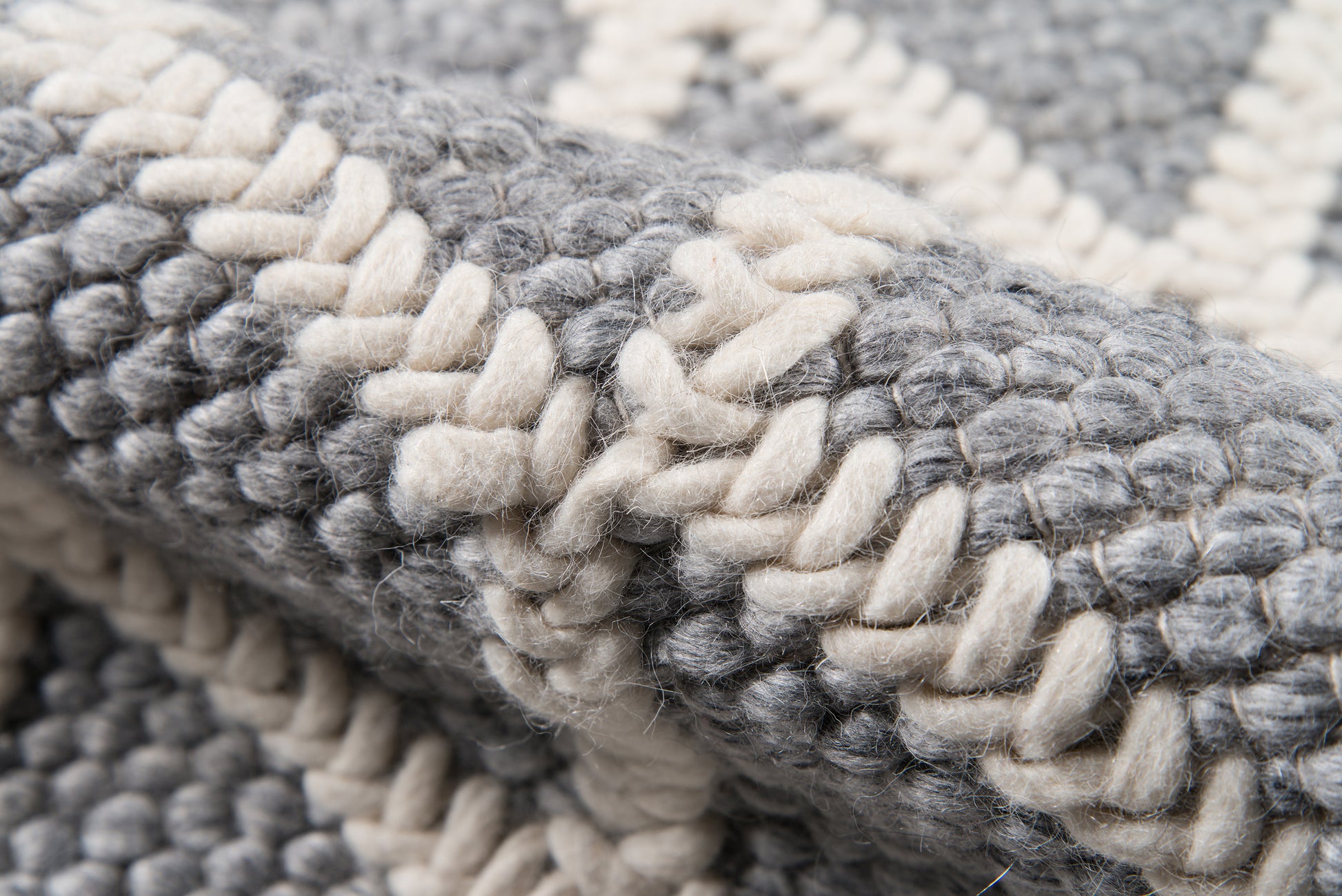Momeni Andes  Grey  Contemporary