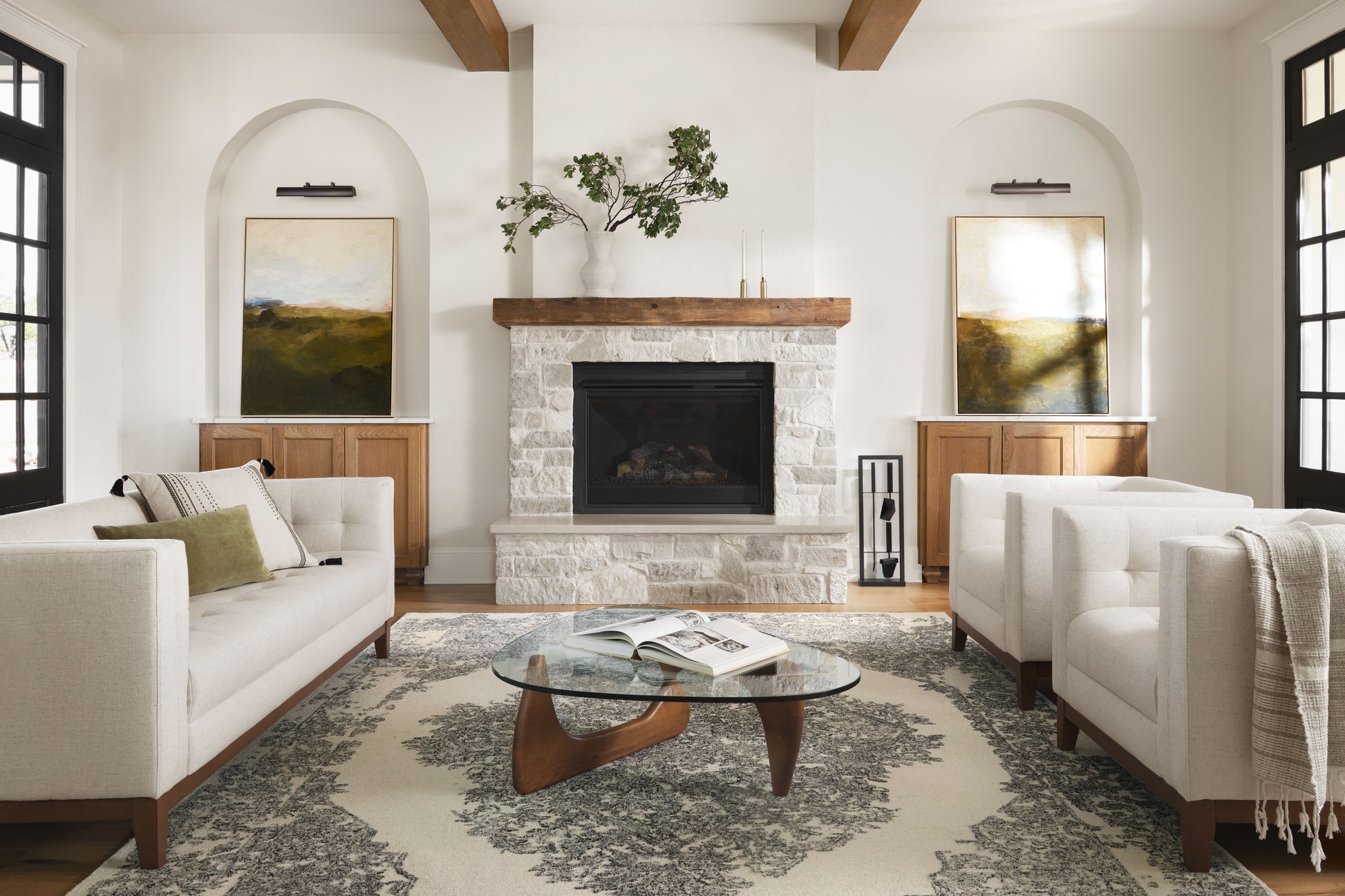 Magnolia Home by Joanna Gaines x Loloi Annie  White Black Transitional