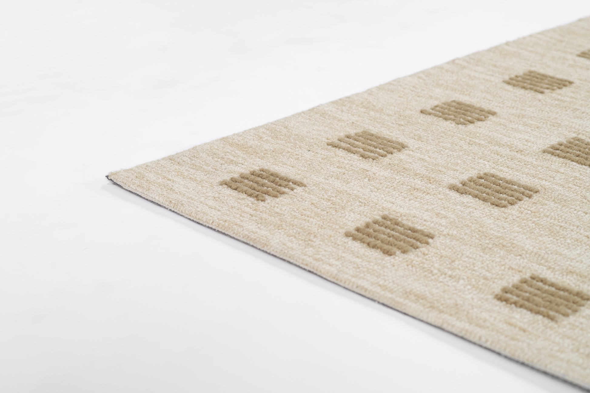 Momeni Archer  Beige  Contemporary