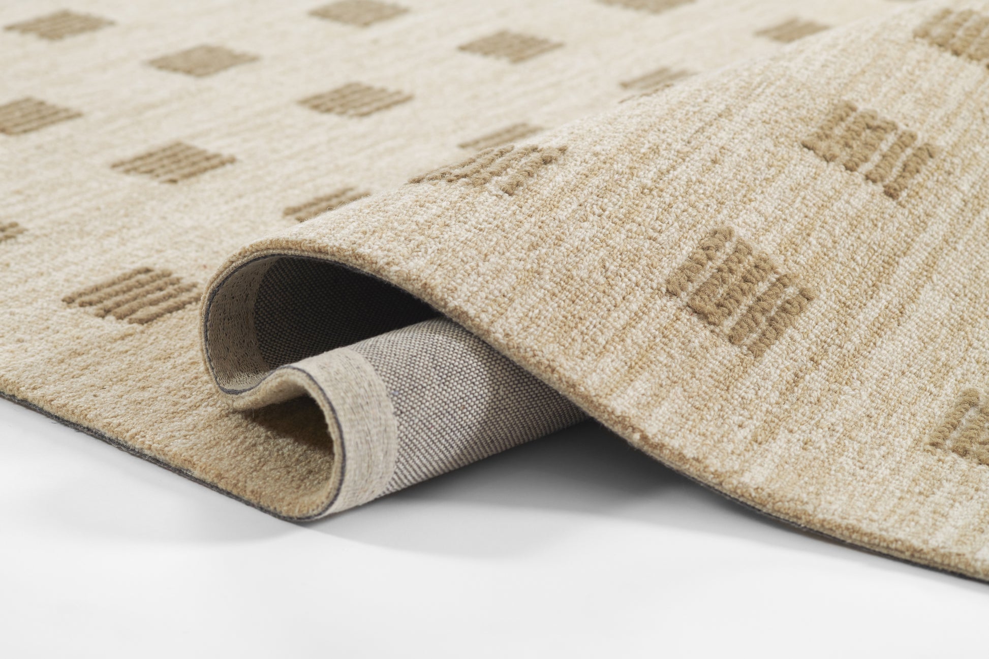 Momeni Archer  Beige  Contemporary