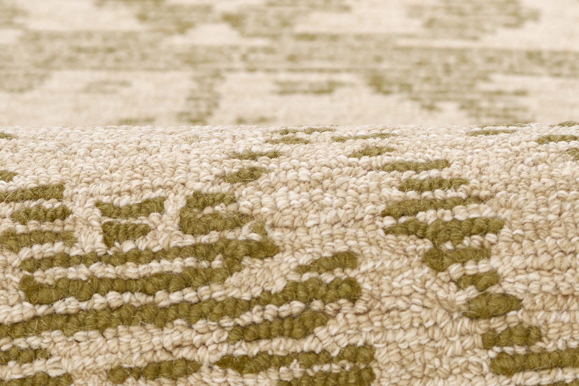 Momeni Archer  Green  Traditional