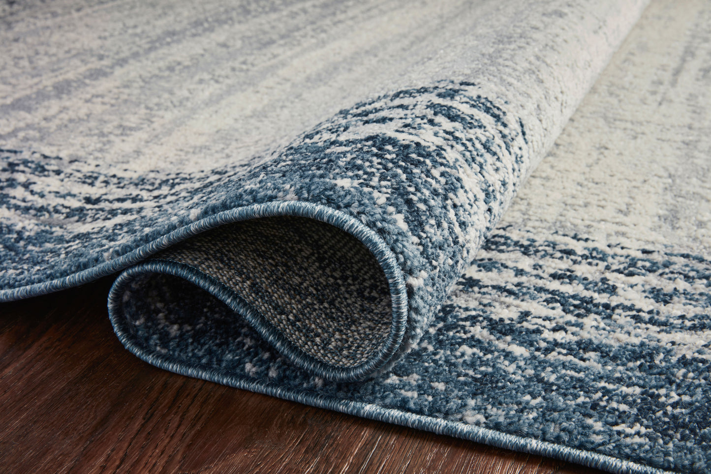 Loloi Austen  Pebble Blue Contemporary