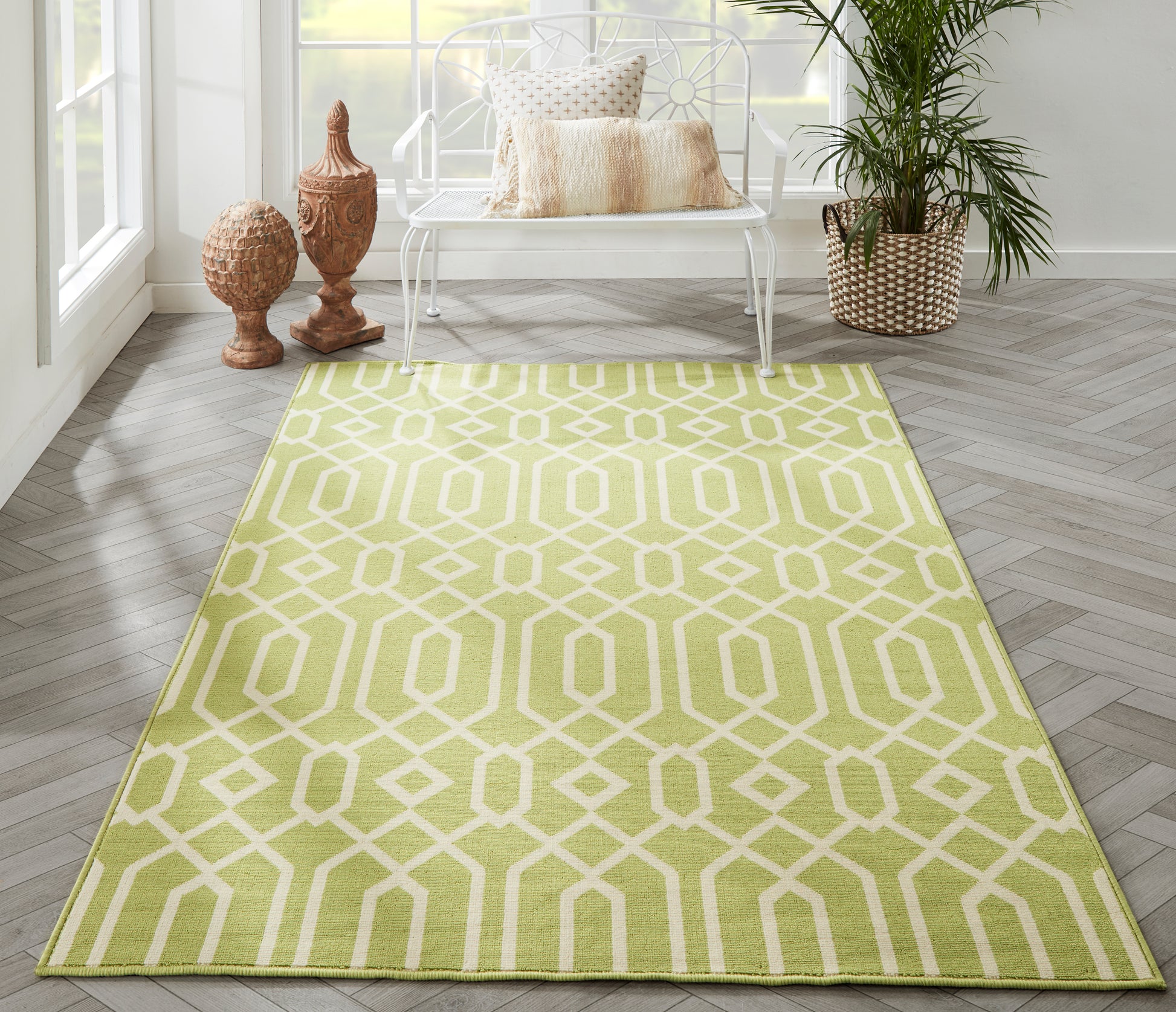 Momeni Baja  Green  Contemporary