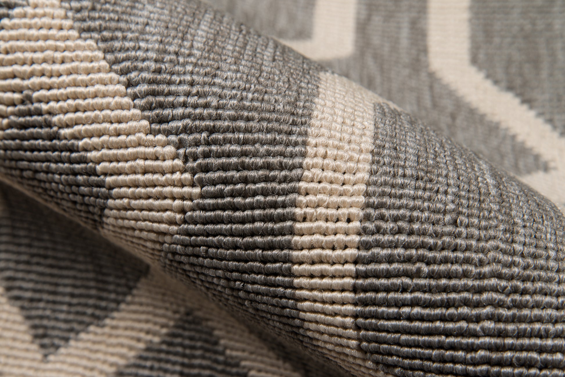 Momeni Baja  Grey  Contemporary