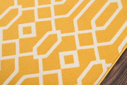 Momeni Baja  Yellow  Contemporary