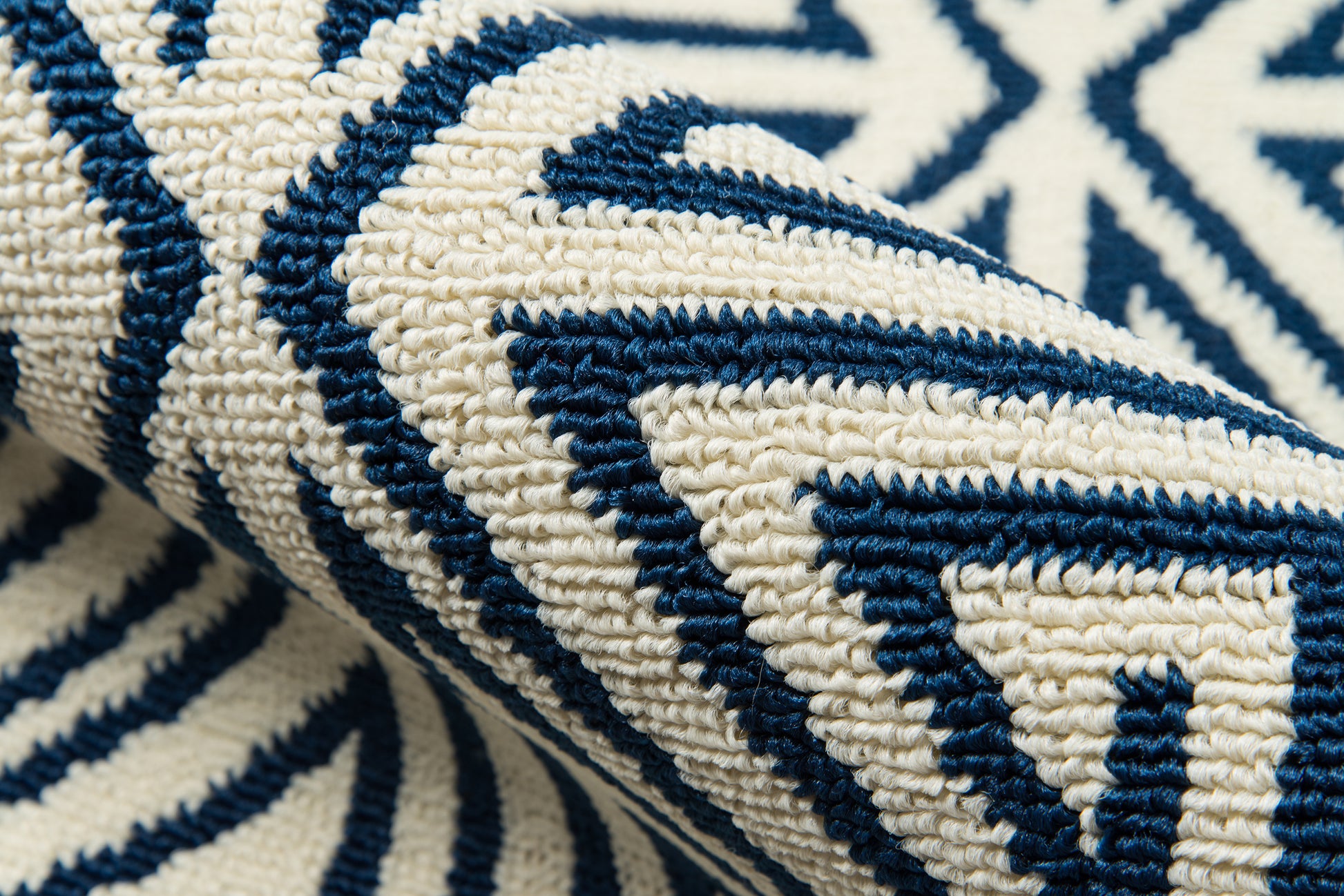 Momeni Baja  Navy  Contemporary