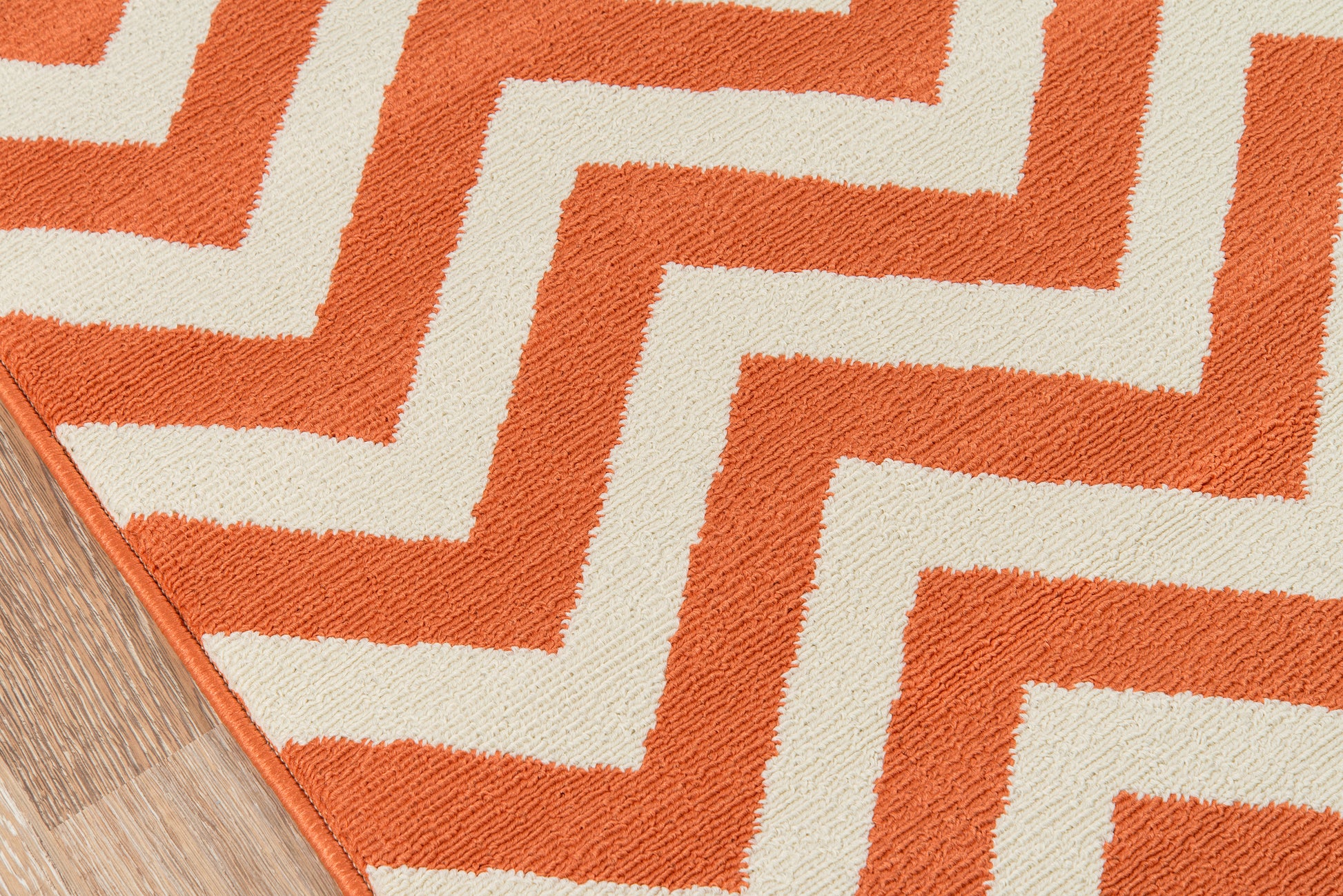 Momeni Baja  Orange  Contemporary
