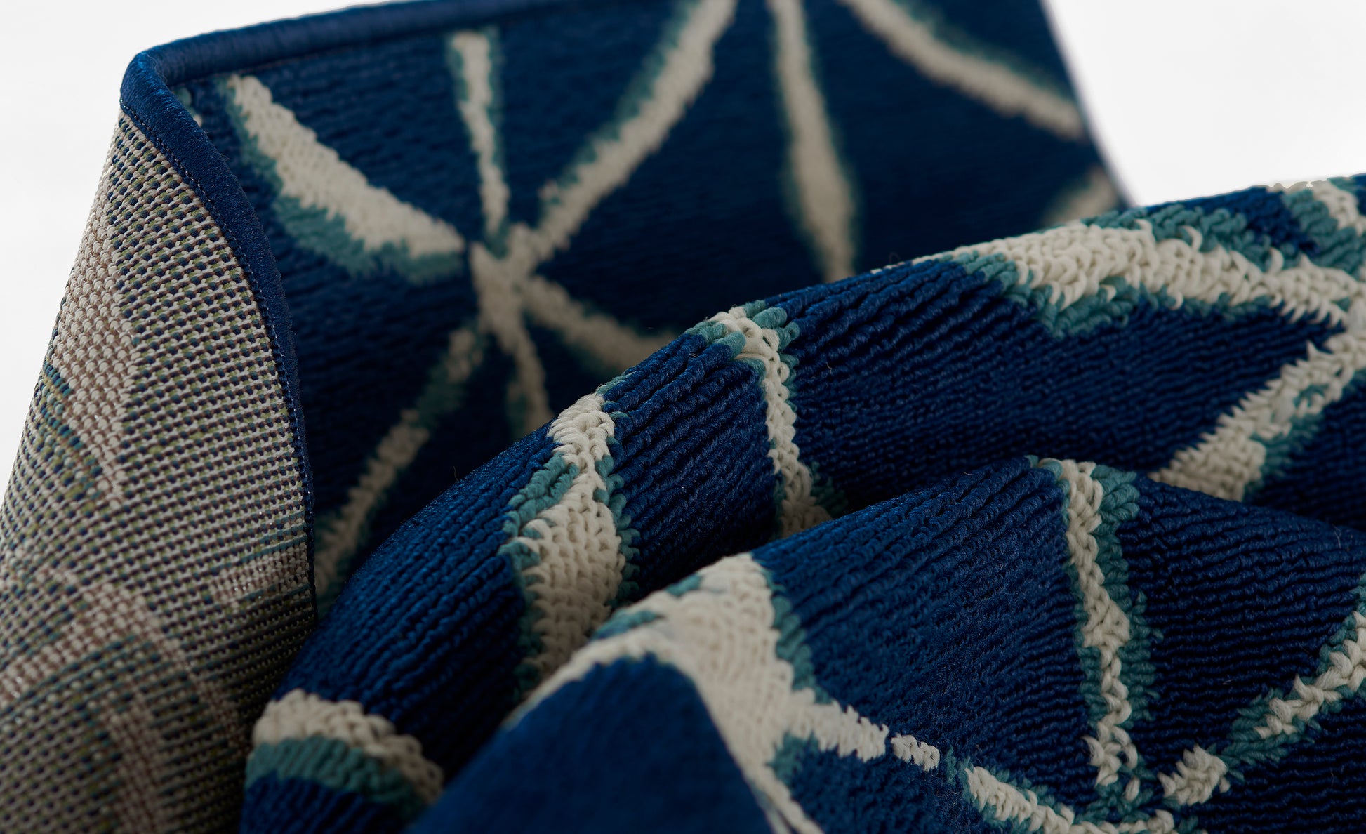 Momeni Baja  Blue  Contemporary