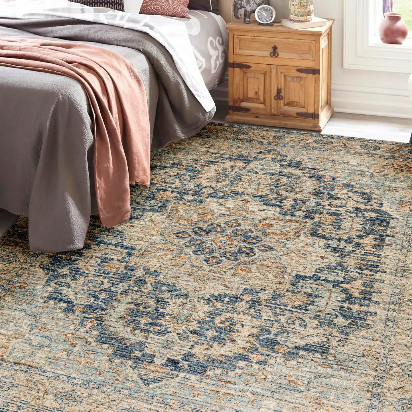 Dalyn Rugs Bergama  Navy  Traditional