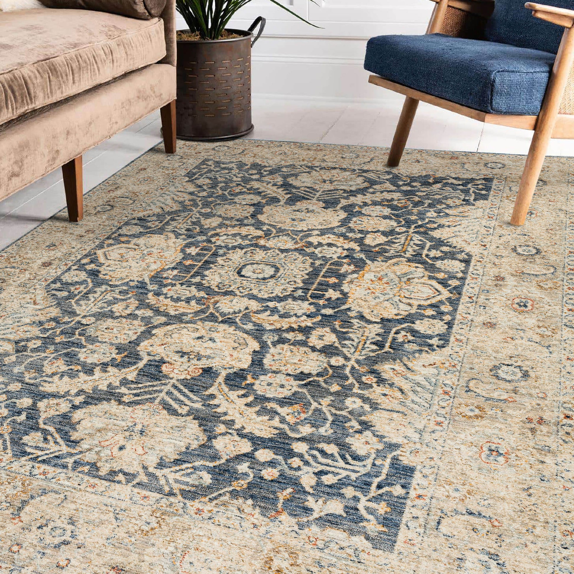 Dalyn Rugs Bergama  Navy  Traditional