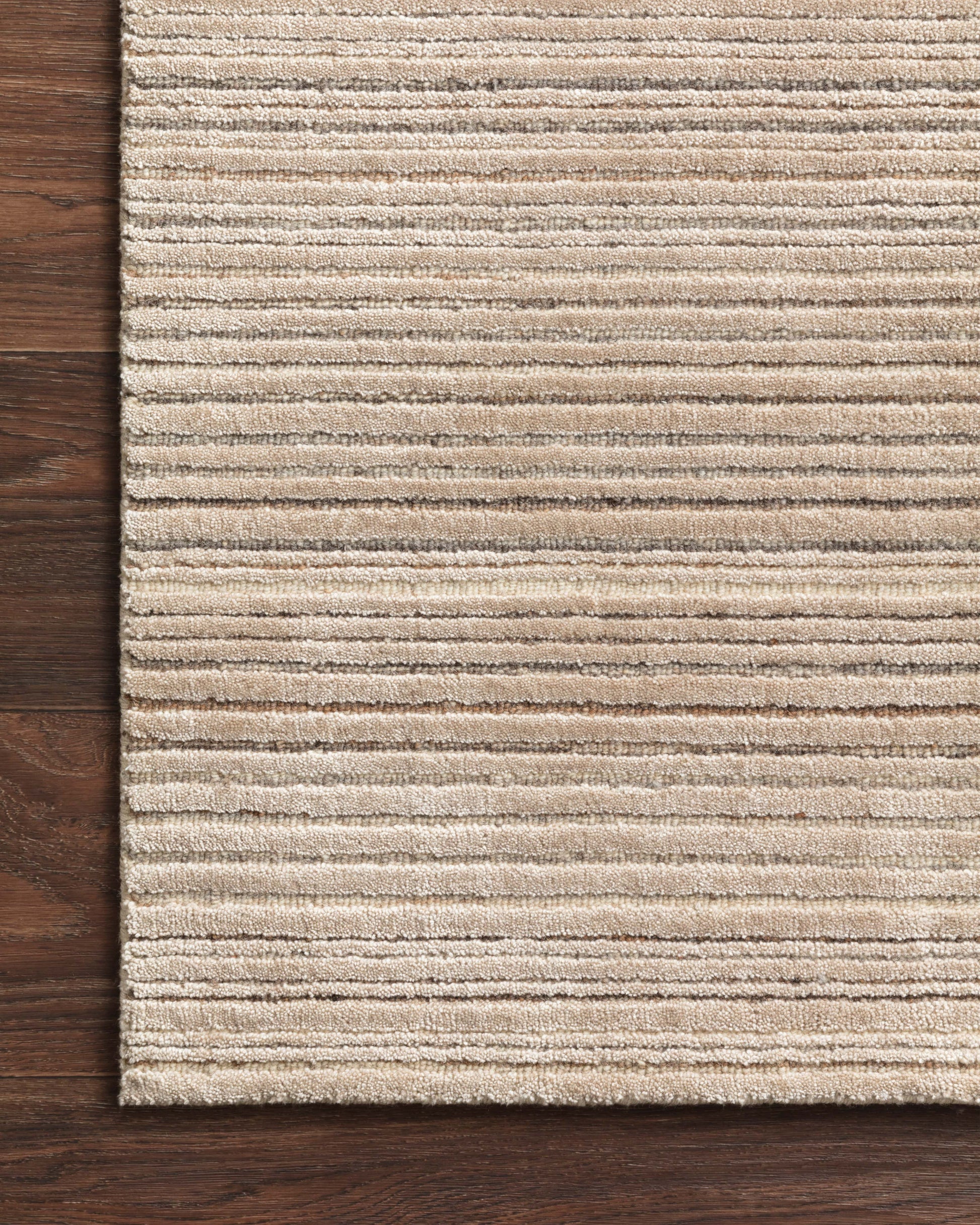 Loloi Bellamy  Oatmeal  Traditional