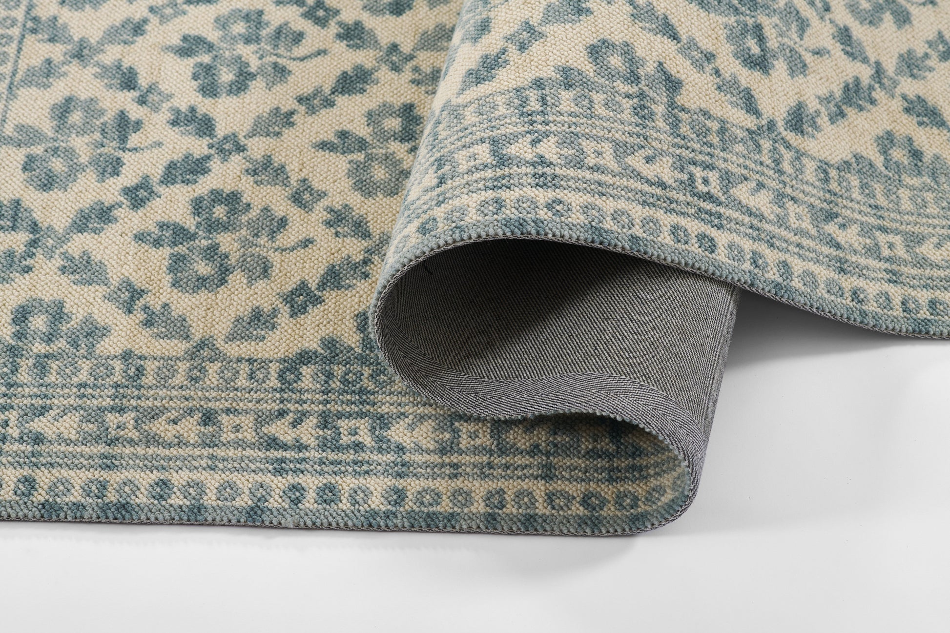 Momeni Bibury  Blue  Transitional