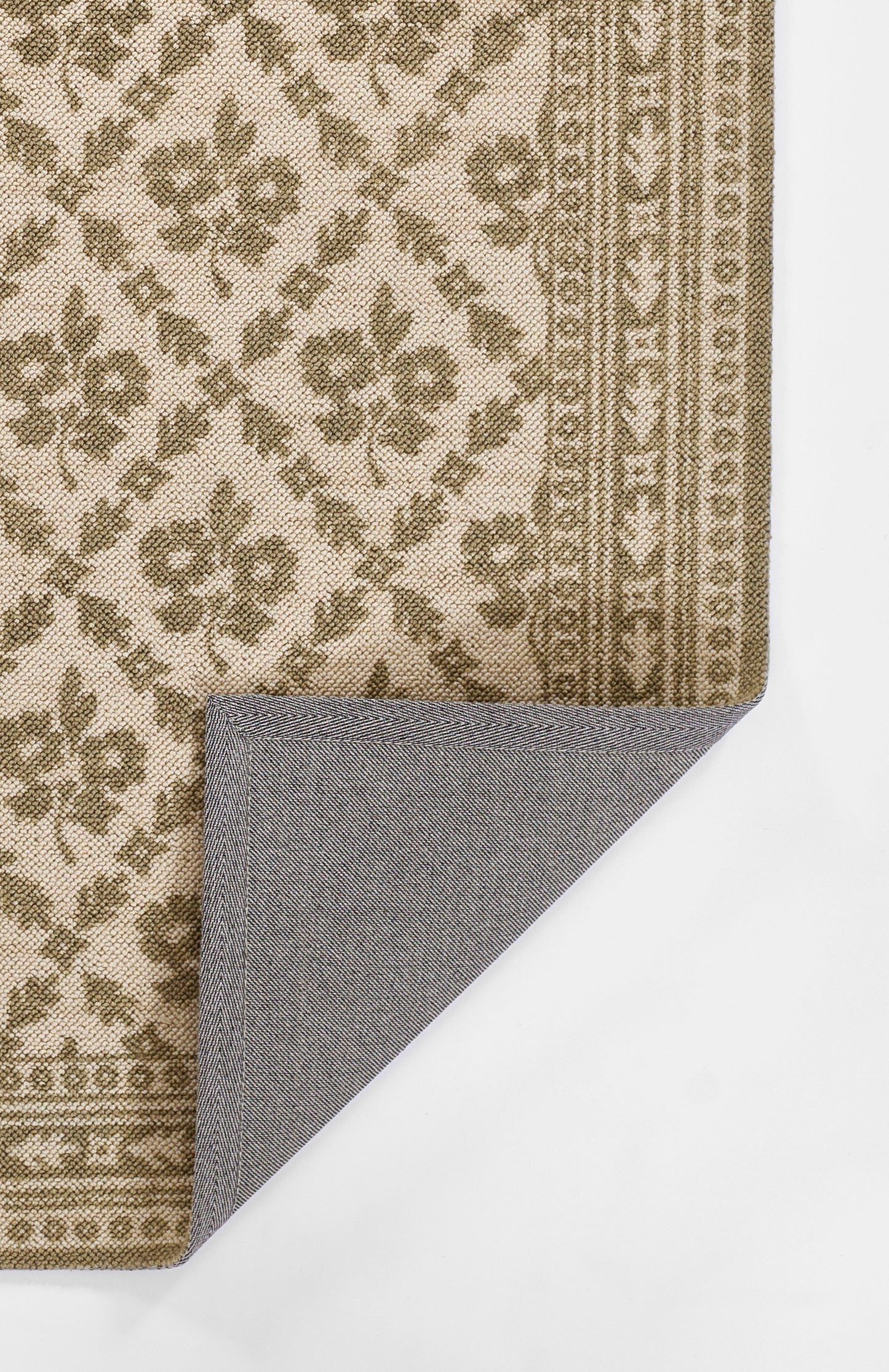 Momeni Bibury  Green  Transitional