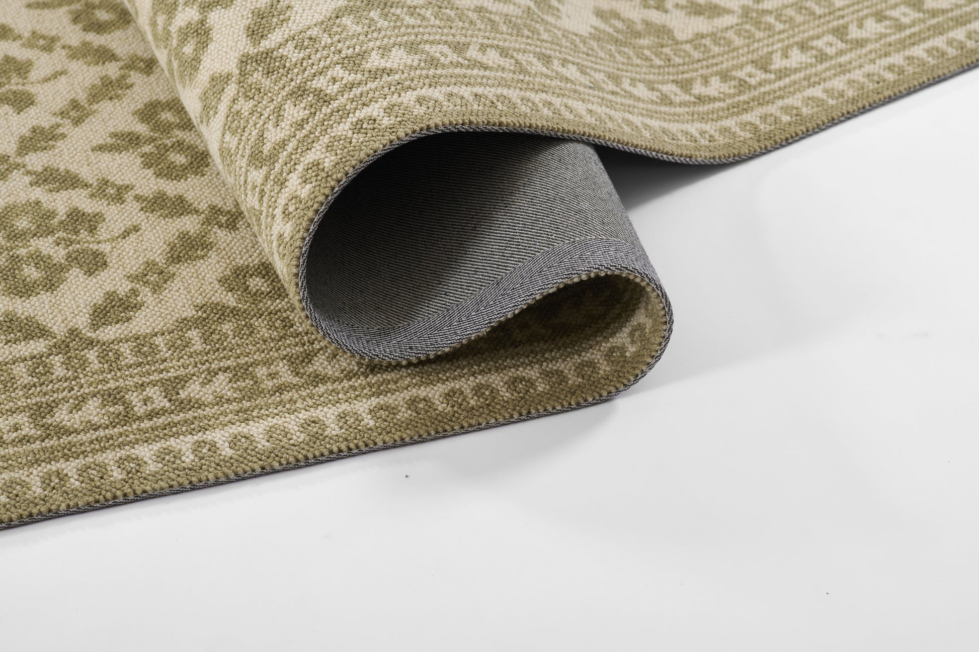 Momeni Bibury  Green  Transitional