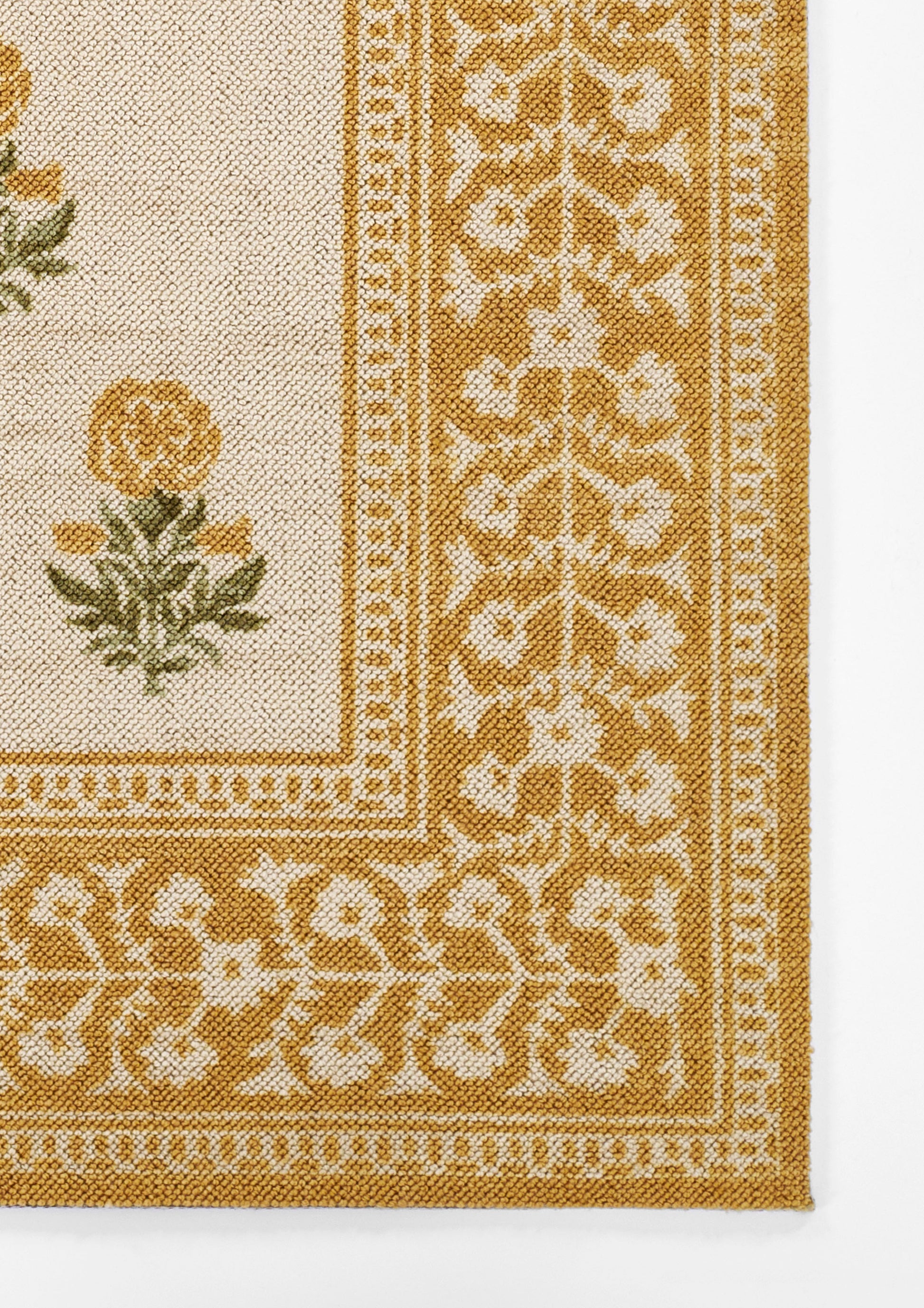 Momeni Bibury  Gold  Transitional