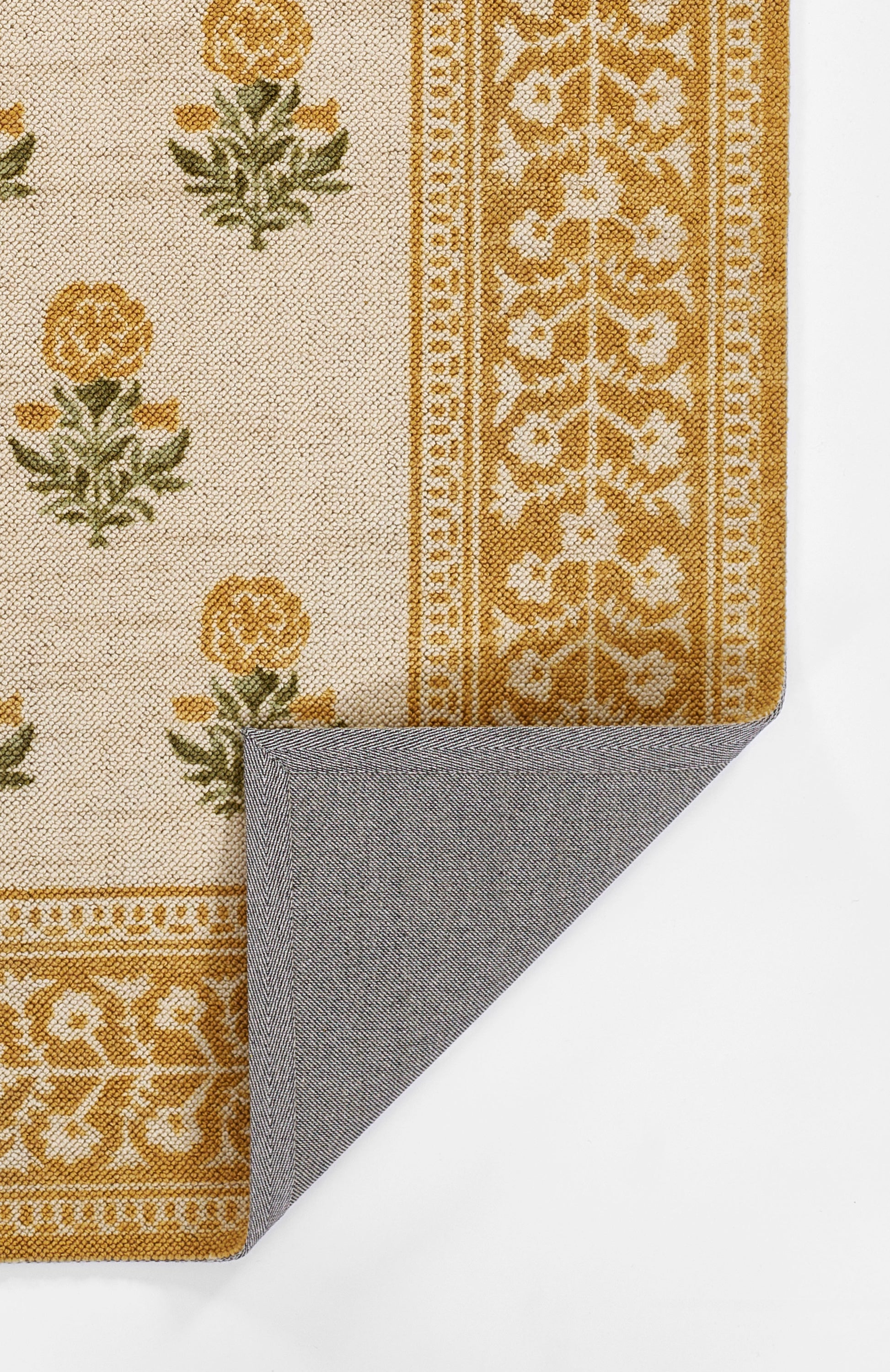 Momeni Bibury  Gold  Transitional