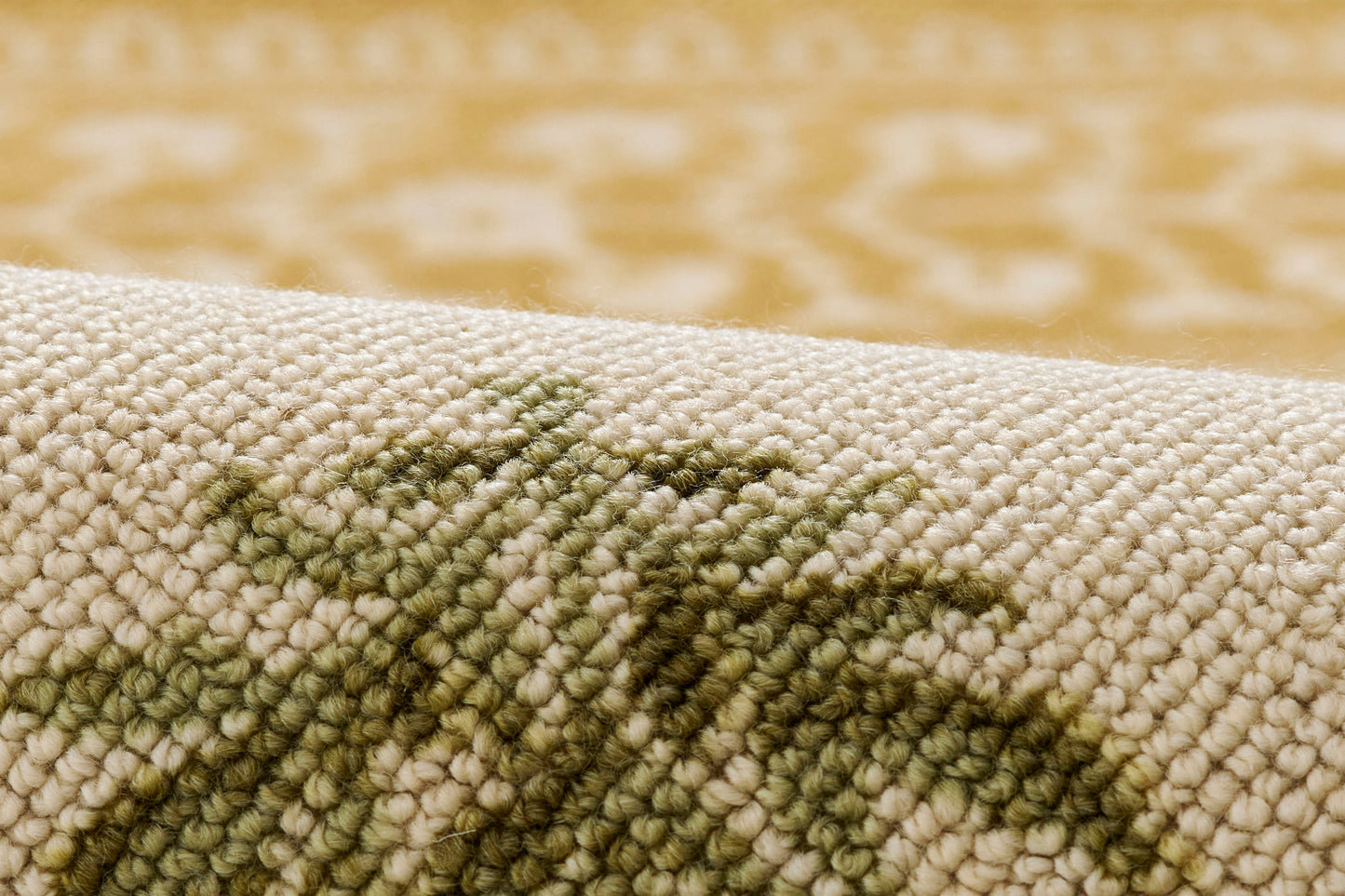 Momeni Bibury  Gold  Transitional