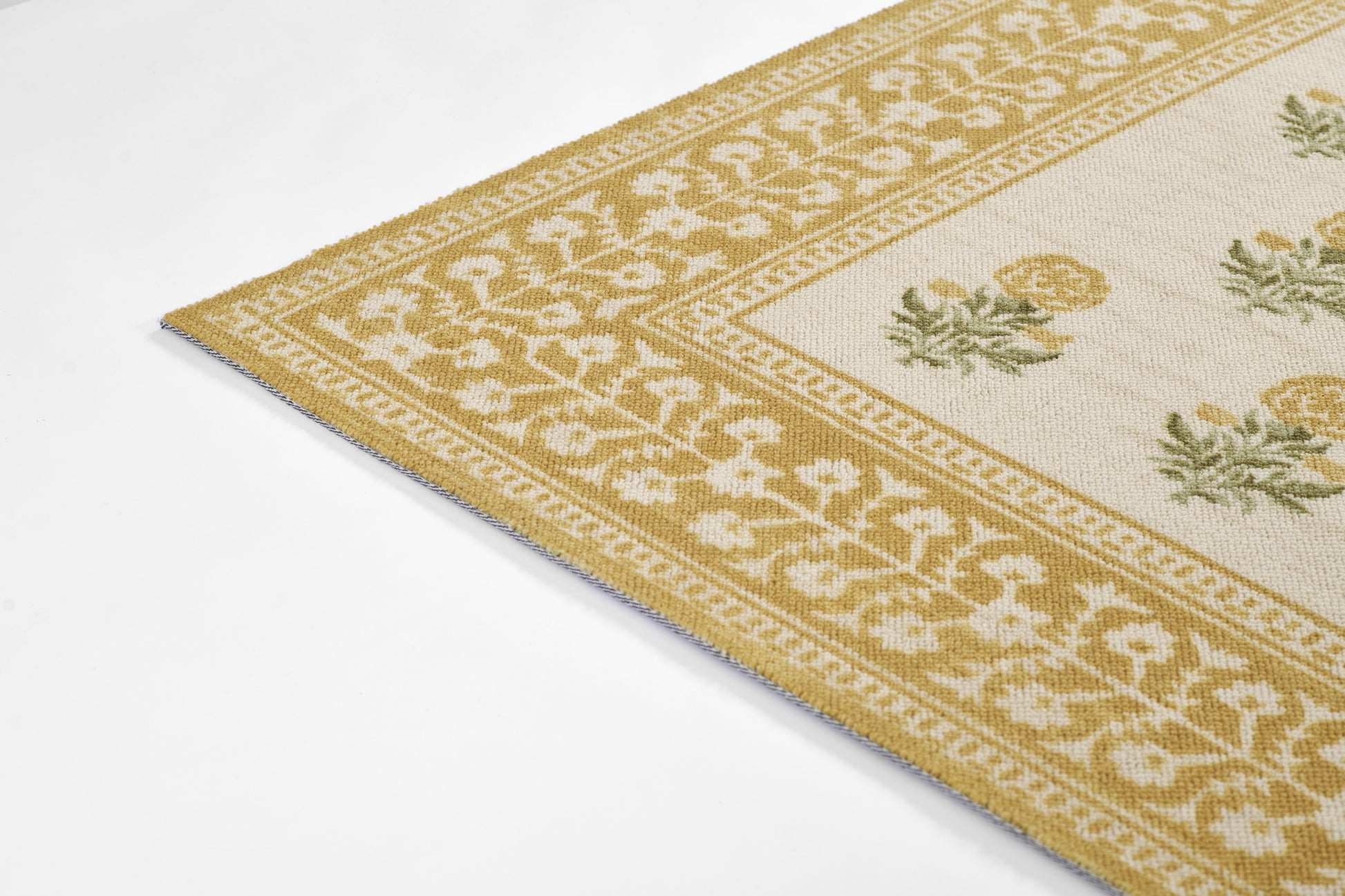 Momeni Bibury  Gold  Transitional