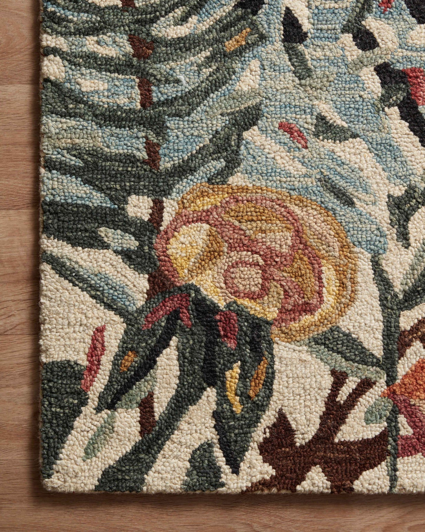 Loloi Belladonna  Ivory Lagoon Transitional