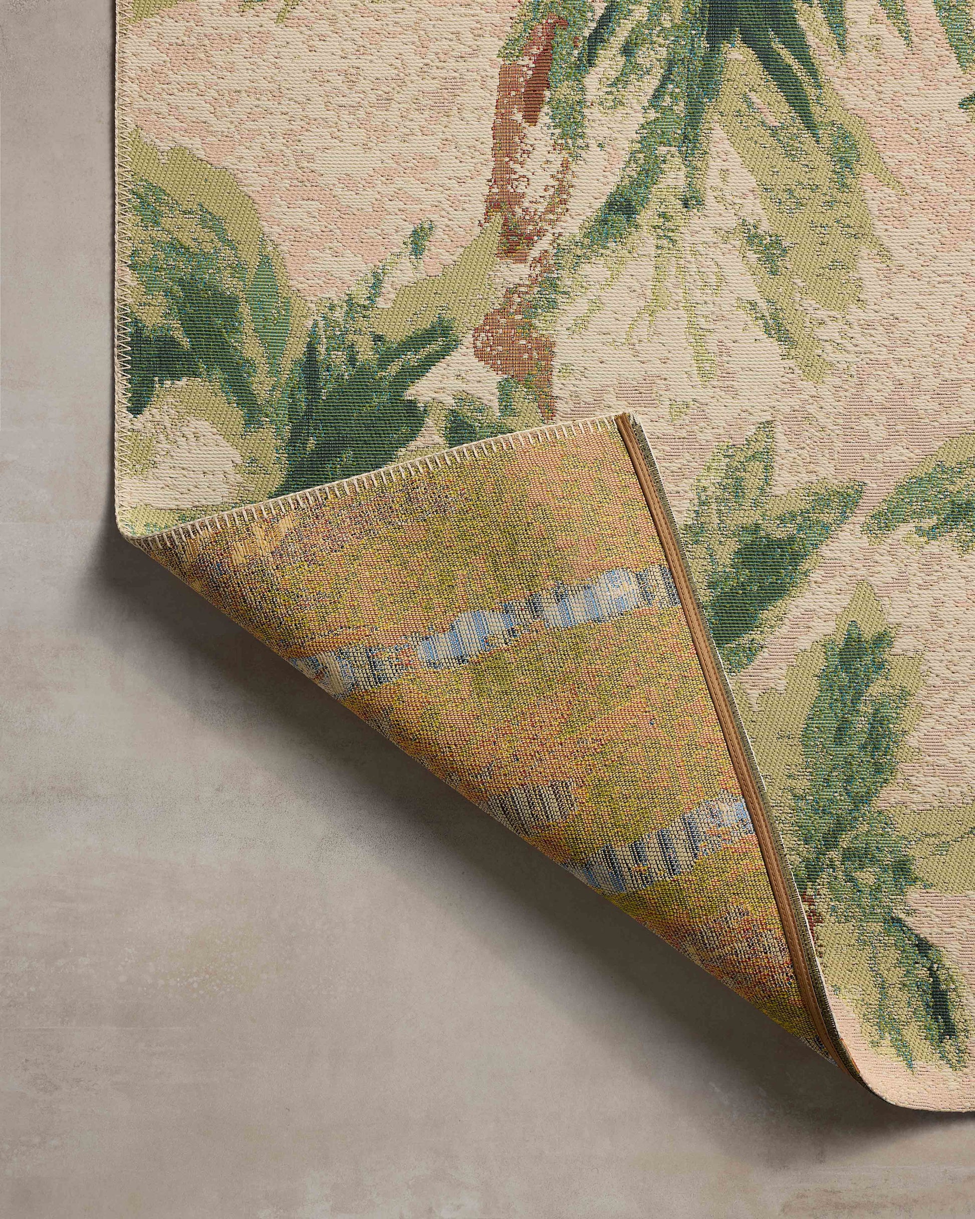 Loloi Botanical  Clay Green Indoor/Outdoor