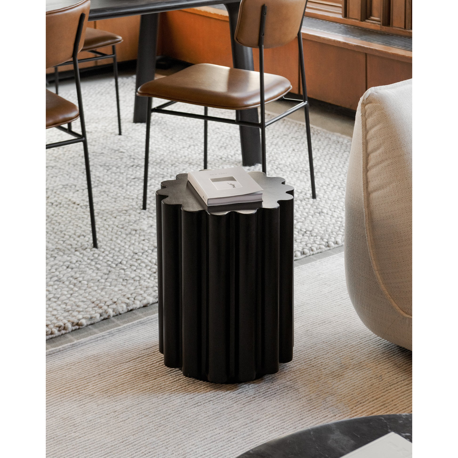 Moes Home Stools Taffy Black Contemporary Furniture