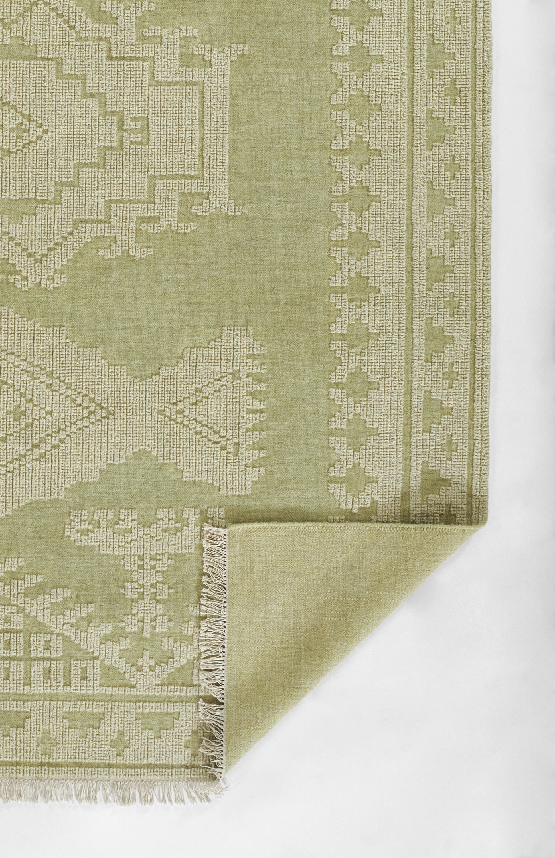 Momeni Bristol  Green  Traditional