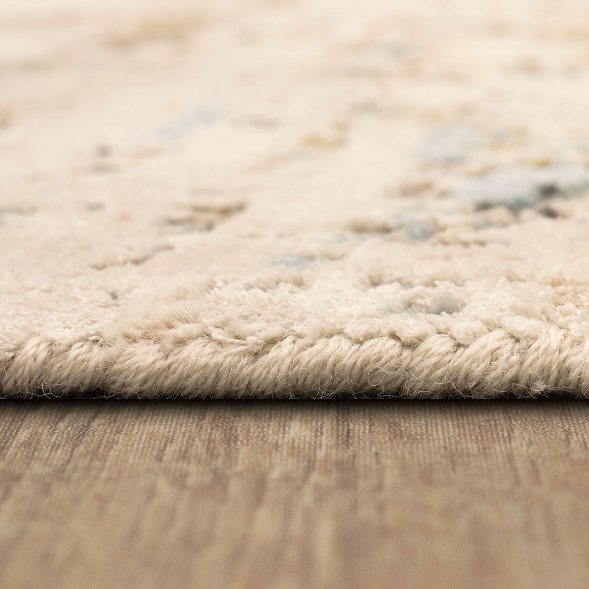 Karastan Bespoke  Ivory  Modern/Contemporary