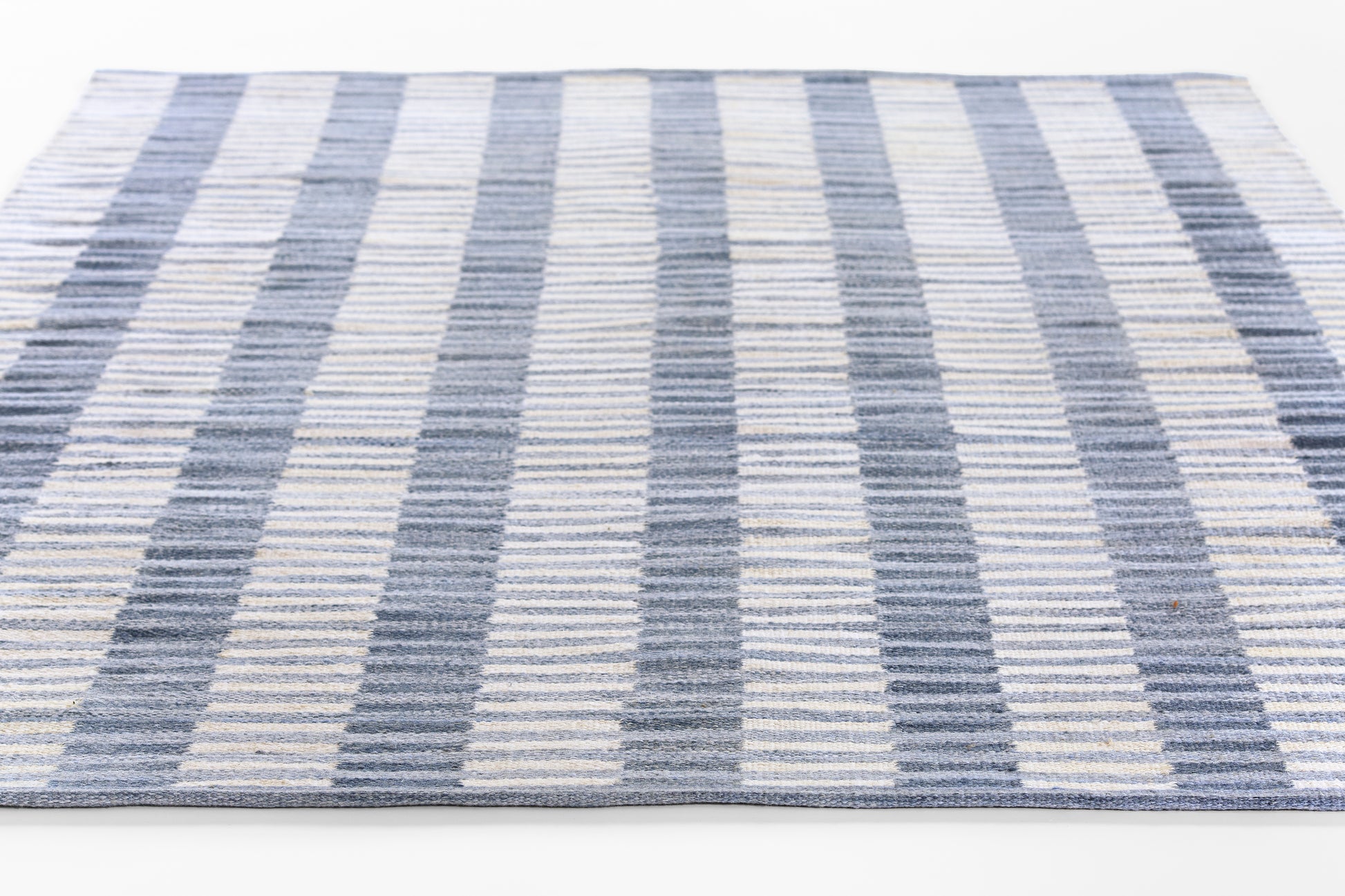 Momeni Caicos  Blue  Contemporary