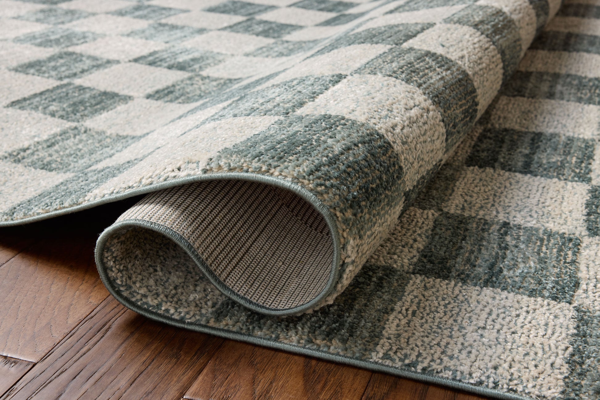 Chris Loves Julia x Loloi Calvin  Blue Ivory Contemporary