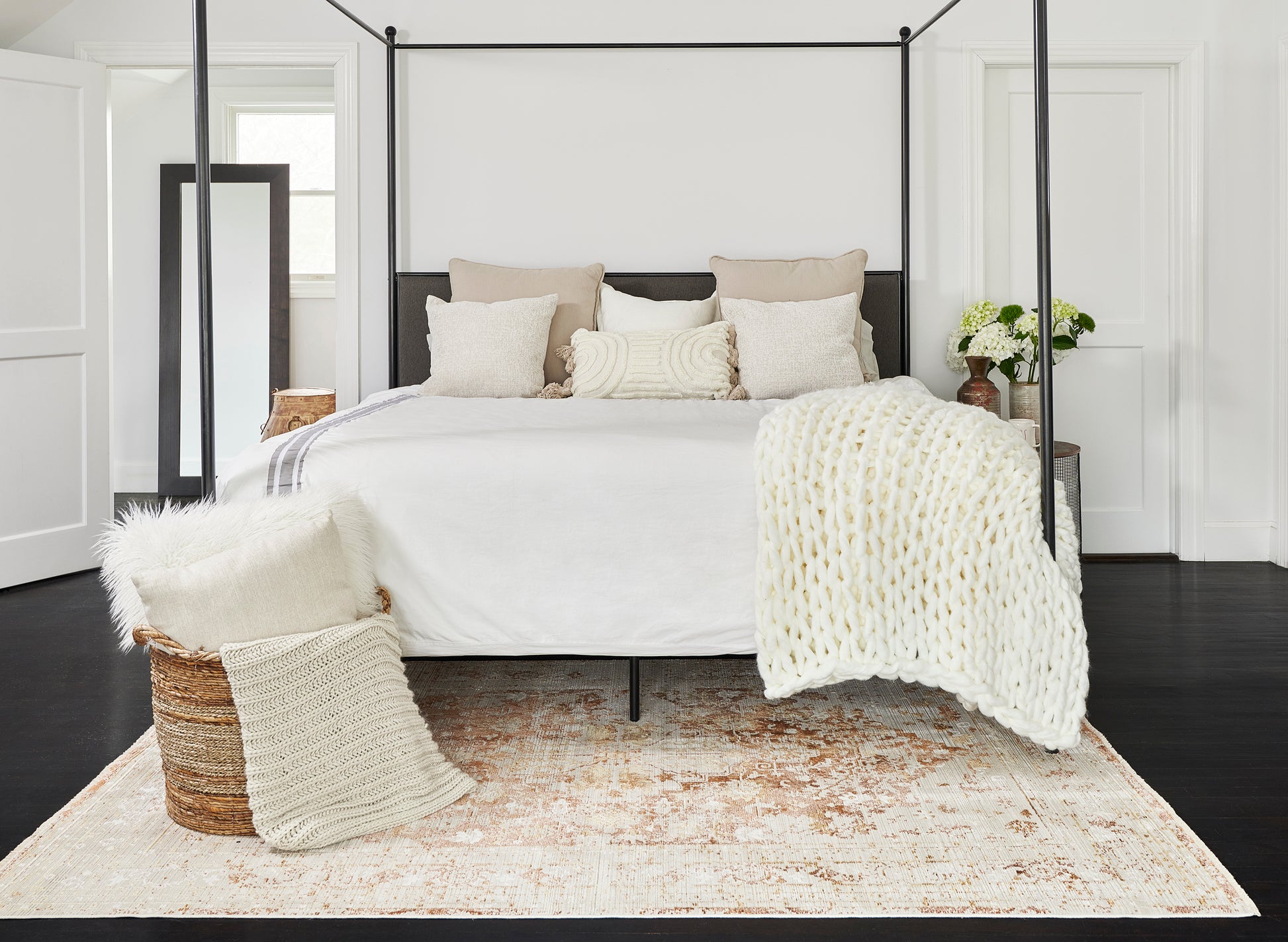 Momeni Cambridge  Copper  Traditional