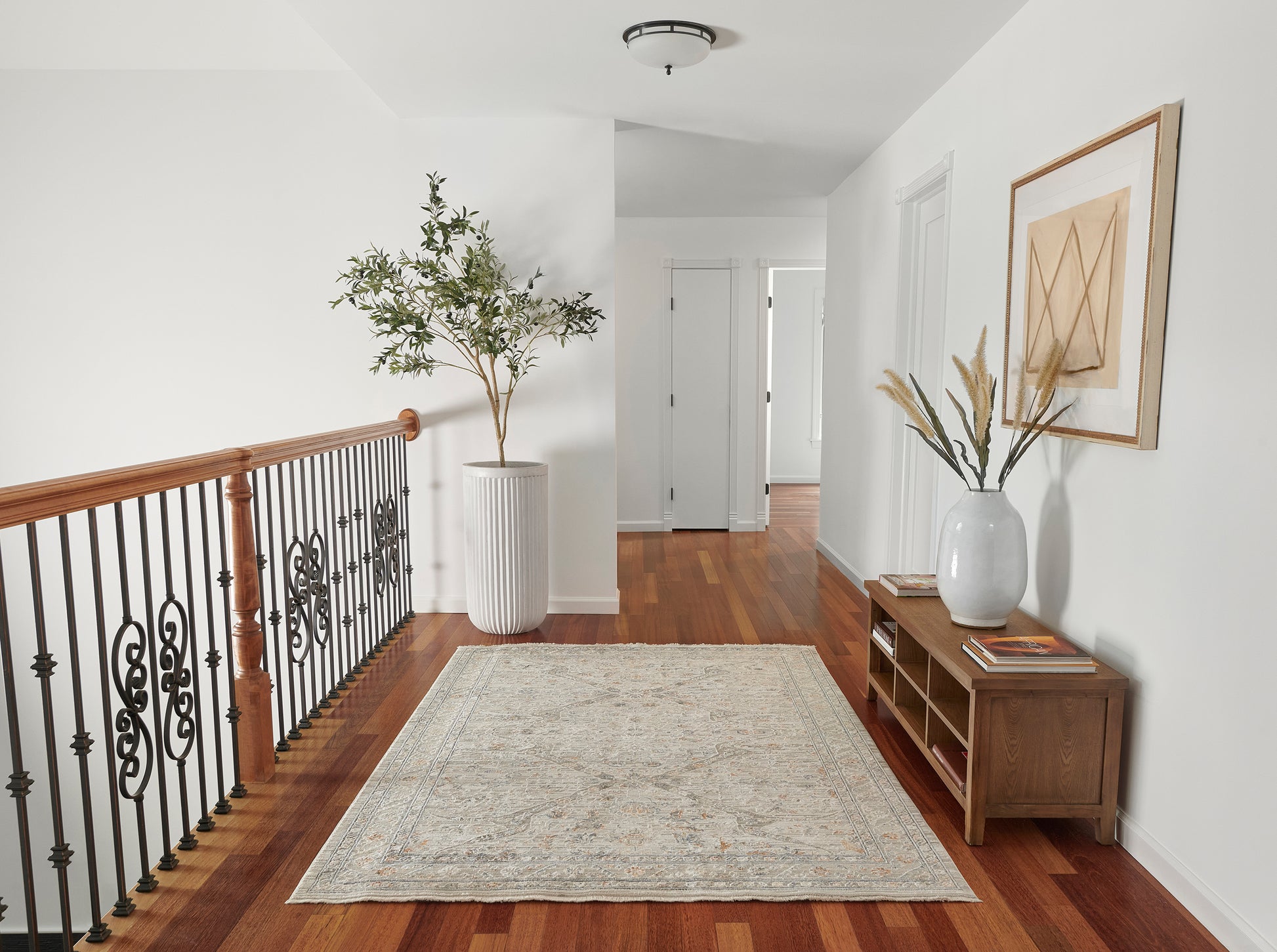 Momeni Cambridge  Cream  Traditional