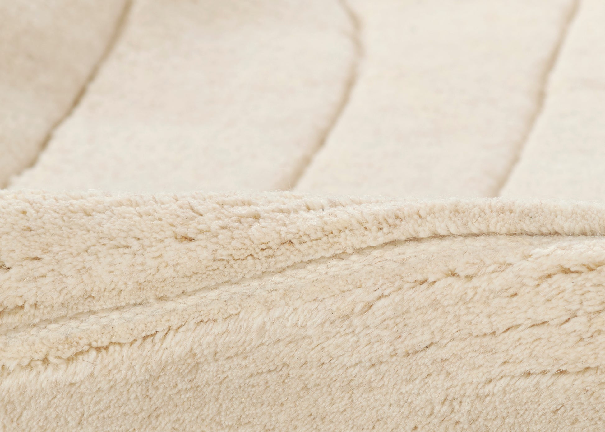 Momeni Canyon  Ivory  Contemporary