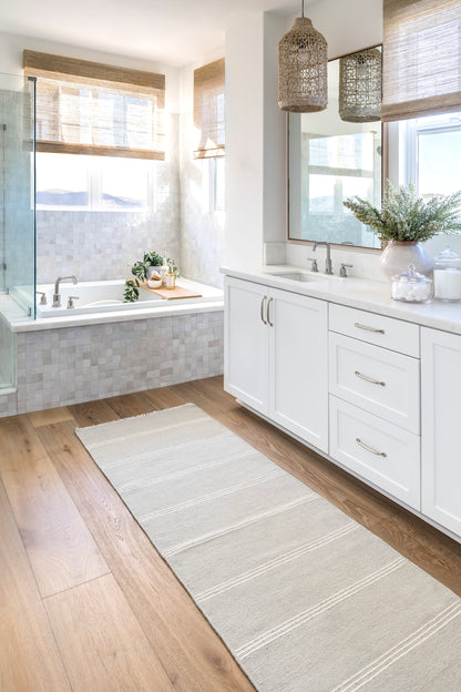 Pure Salt Caseres CES-1 Light Blue Contemporary Hand Tufted Rug