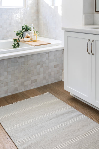 Pure Salt Caseres CES-1 Light Blue Contemporary Hand Tufted Rug