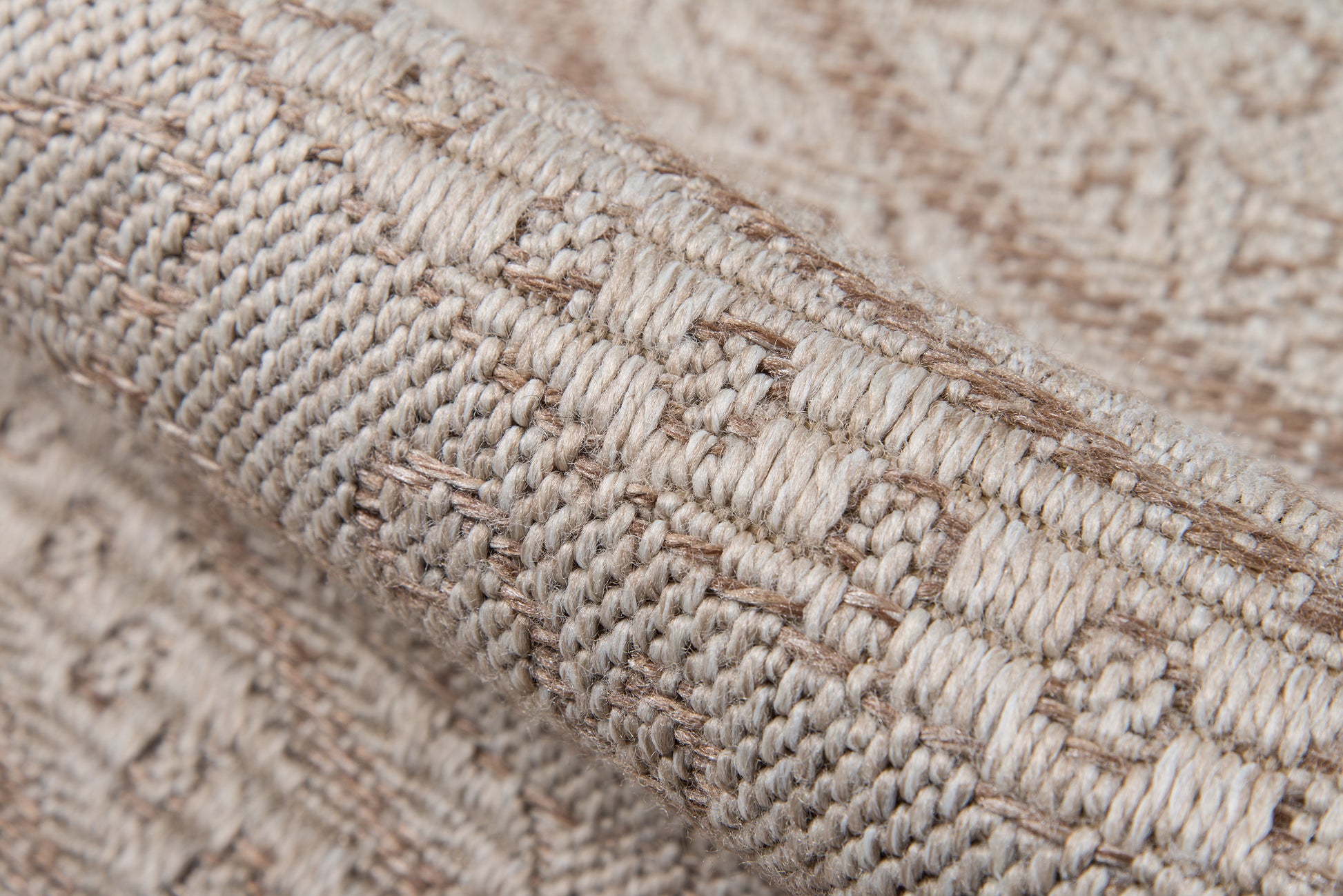 Momeni Como  Tan  Contemporary