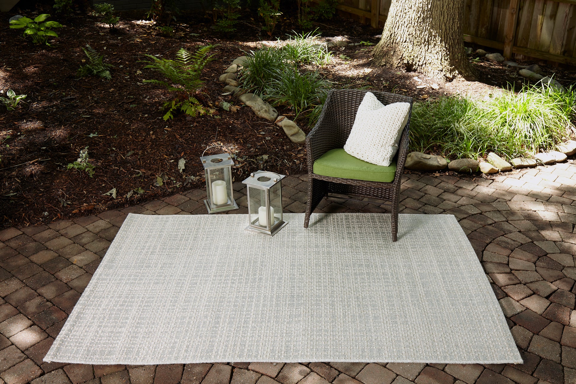 Momeni Como  Stone  Contemporary