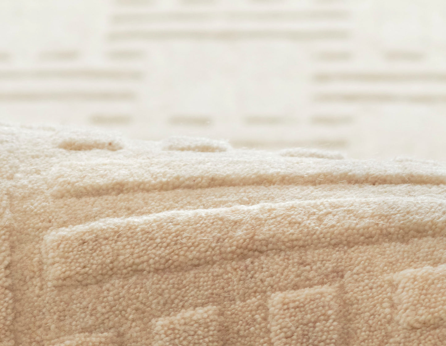 Momeni Contour  Ivory  Contemporary