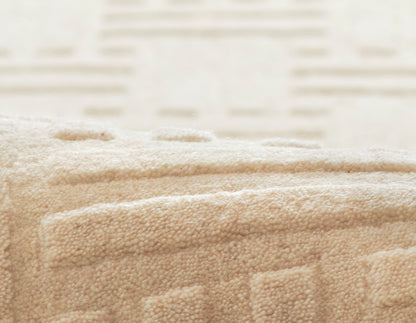 Momeni Contour  Ivory  Contemporary