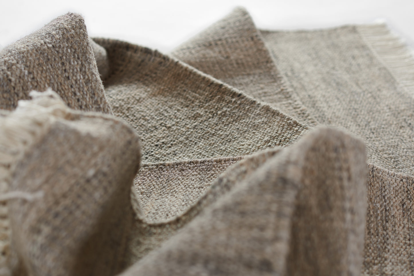 Momeni Cove  Grey  Contemporary