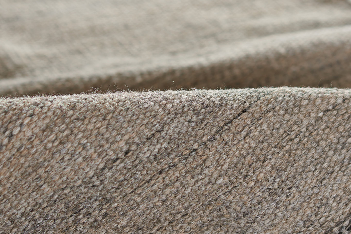 Momeni Cove  Grey  Contemporary