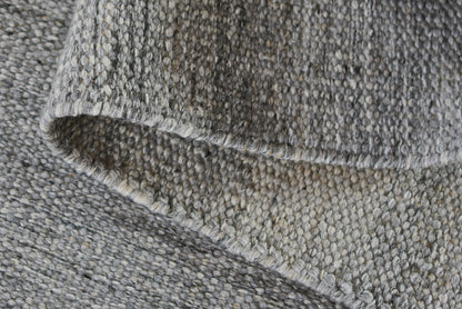 Momeni Cove  Silver  Contemporary