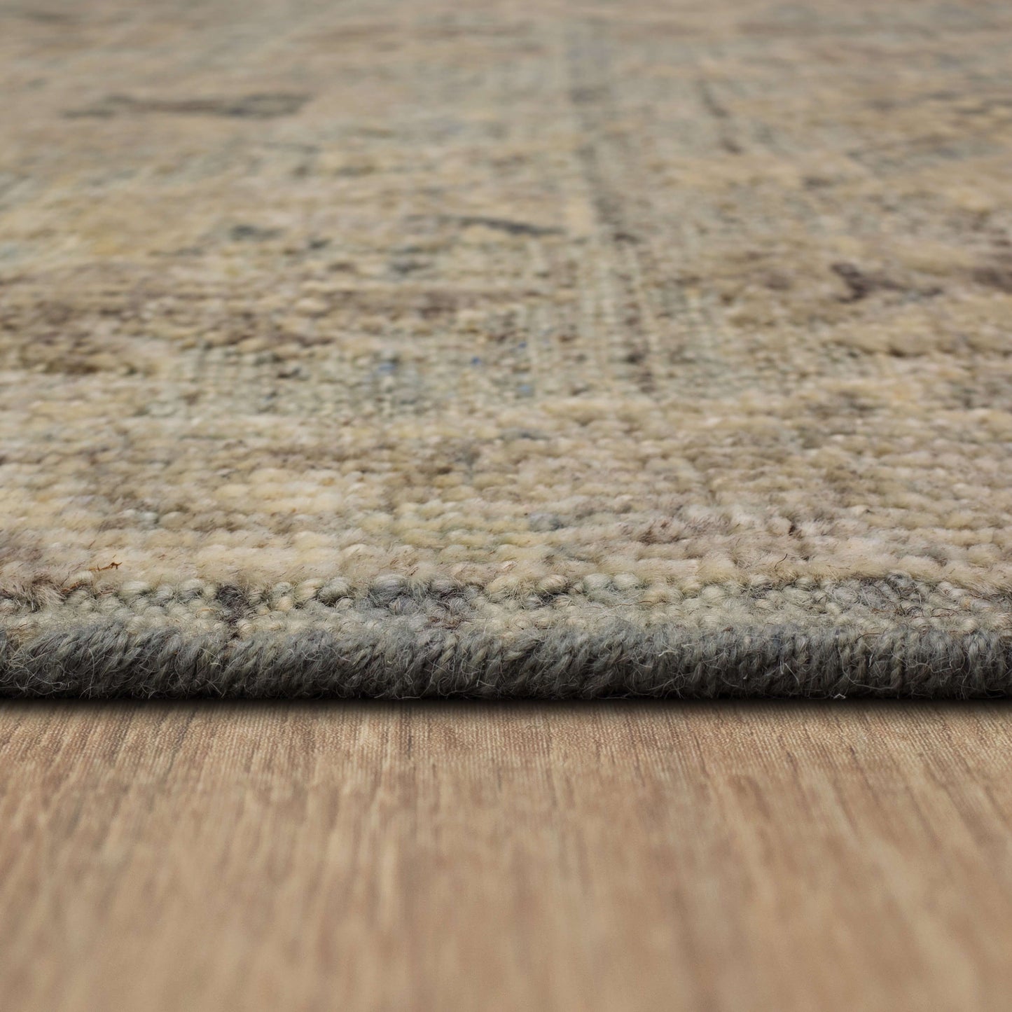 Karastan Sundar  Gray  Traditional