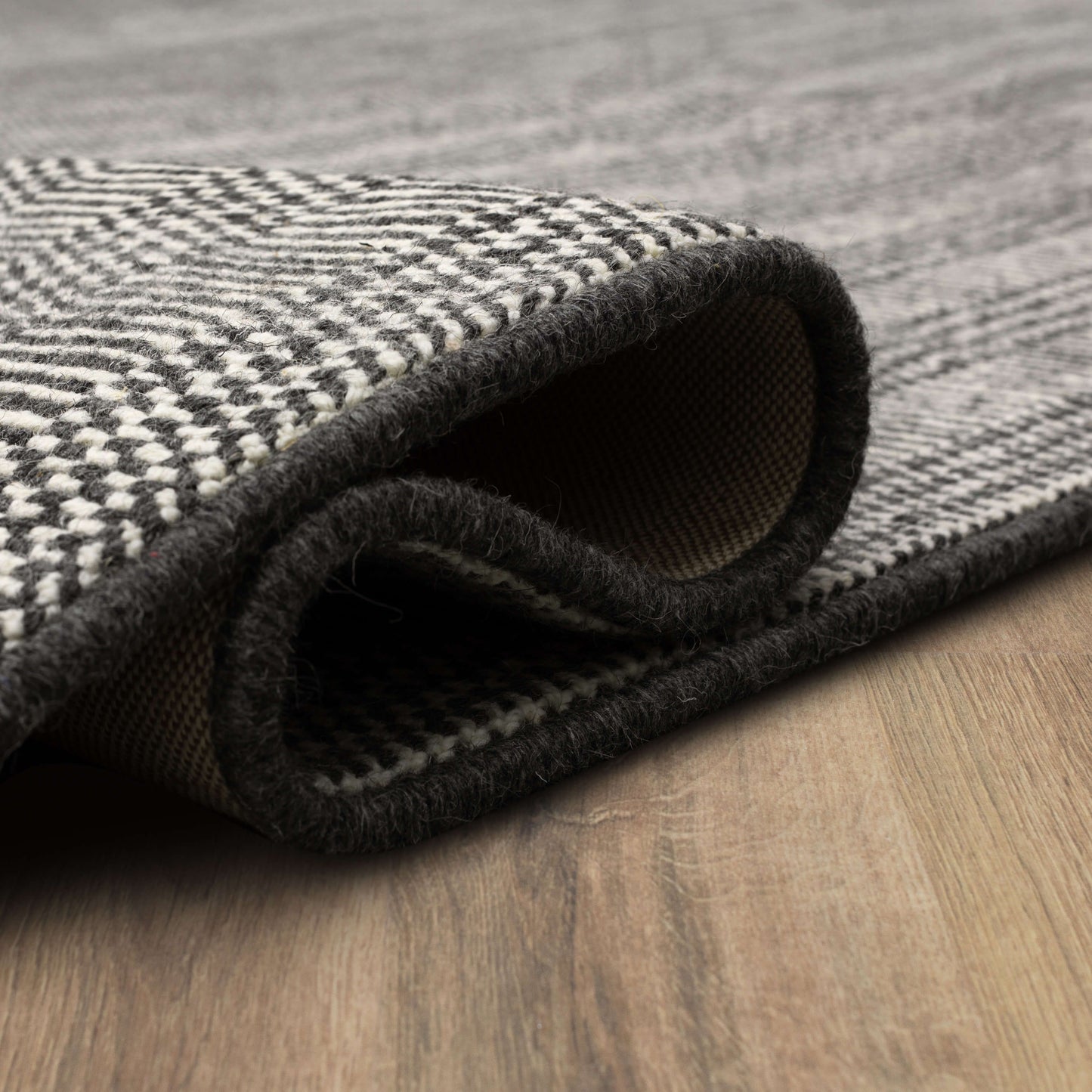 Karastan Collinsworth  Charcoal  Transitional