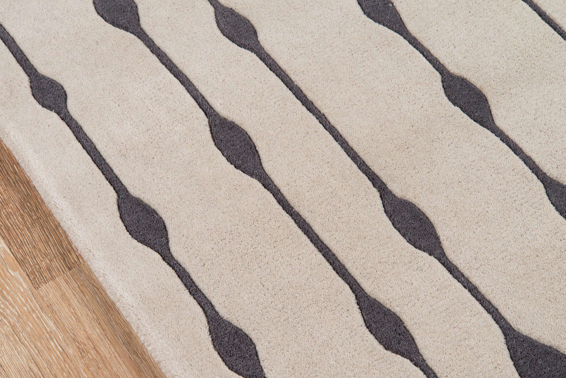 Momeni Delhi  Grey  Contemporary