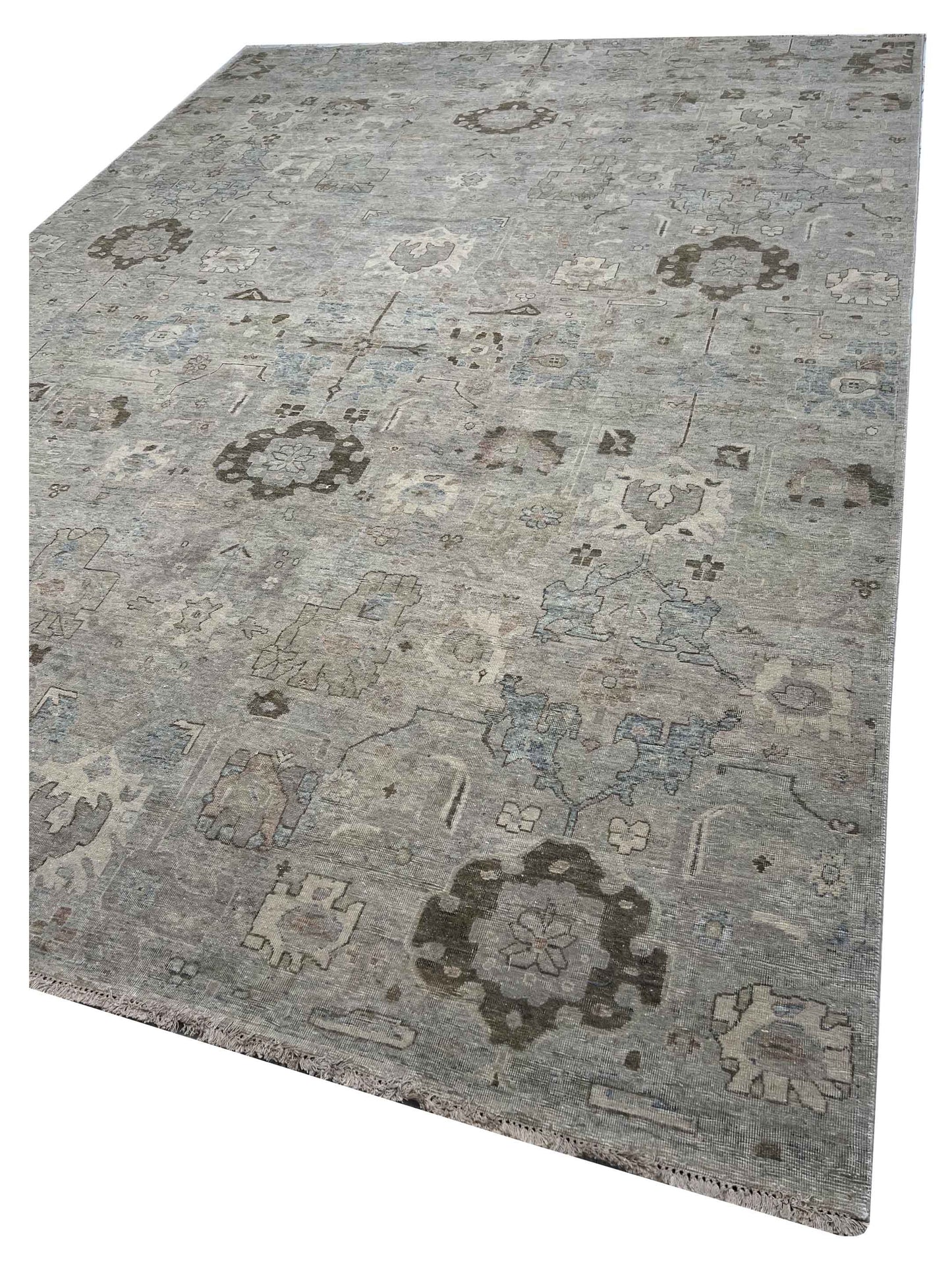 Artisan Crown DL-Silver Transitional Knotted Rug