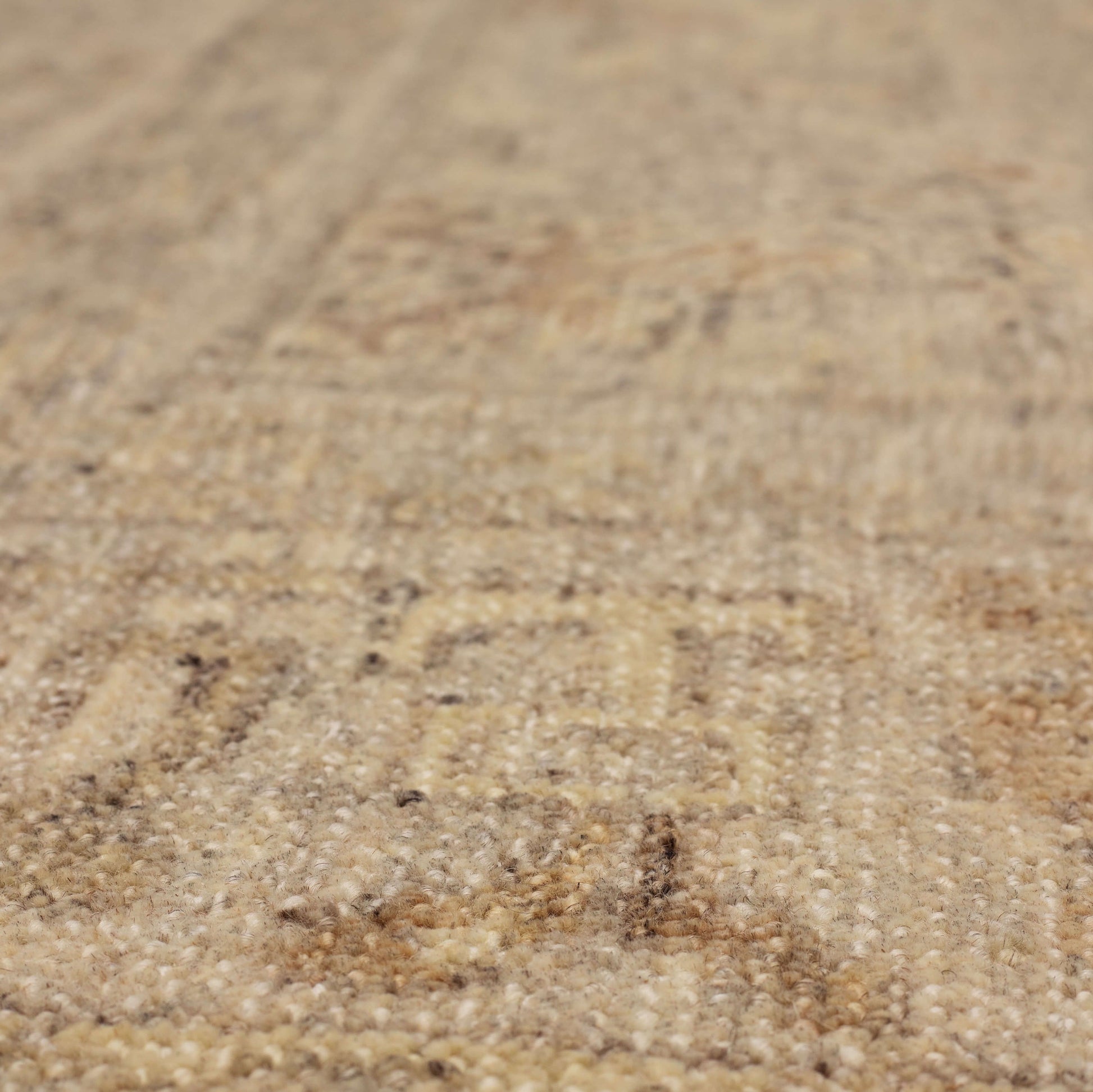 Karastan Sundar  Silver  Traditional