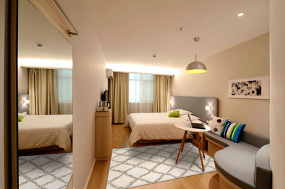 Dynamic Rugs Nordic 7432 White Silver Contemporary Machine-Made Rug