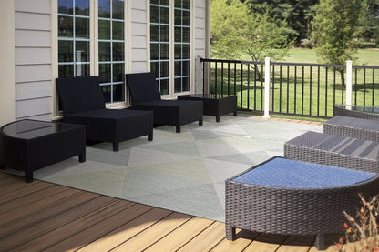 Dynamic Rugs Newport 96004 Green Contemporary Machine-Made Rug