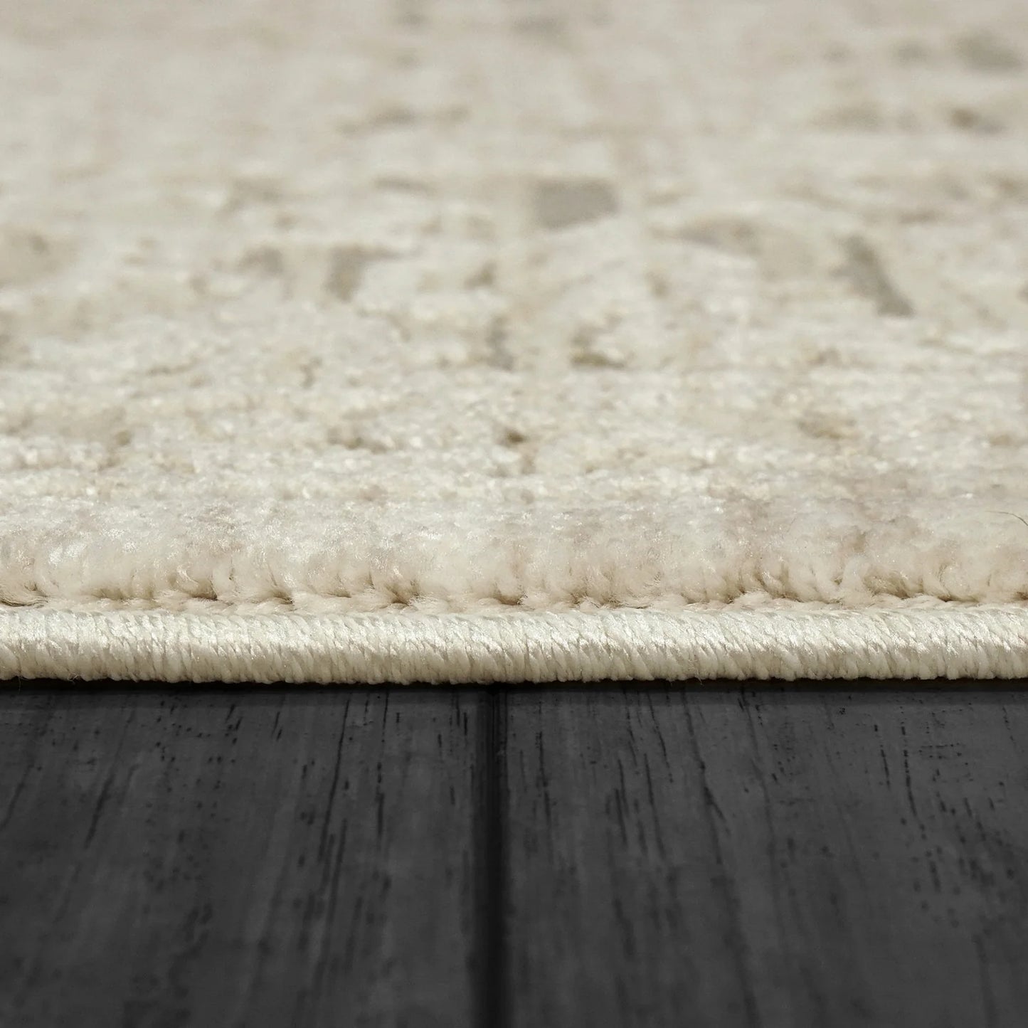 Dynamic Rugs Bailey 3882 Beige Ivory Grey Traditional Machine-Made Rug